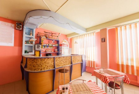  Кафе  Зимняя Вишня  
Ледовый Дворец  г. Гомель  Беларусь 