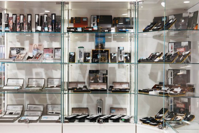  Магазин "Офистон маркет"   г. Минск  Беларусь 