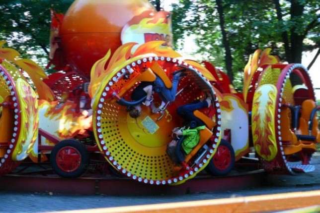 аттракцион  Колобок   BR Парк им. Горького  г. Минск  Беларусь 