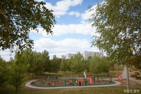 Спортивная площадка  в парке Павлова  г.Минск 