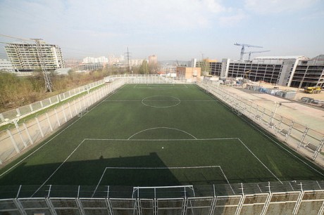  Футбольное поле с синтетическим покрытием  BR в Спортивно-оздоровительном центре  Атлант  BR г. Минск  Беларусь