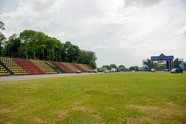 Стадион "Мухавец"  г. Пружаны  Беларусь 