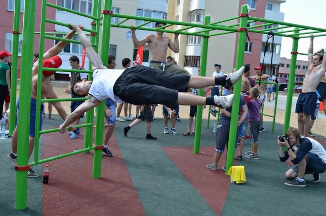  Спортивная площадка  для занятий Street Workout BR г. Сморгонь  Беларусь