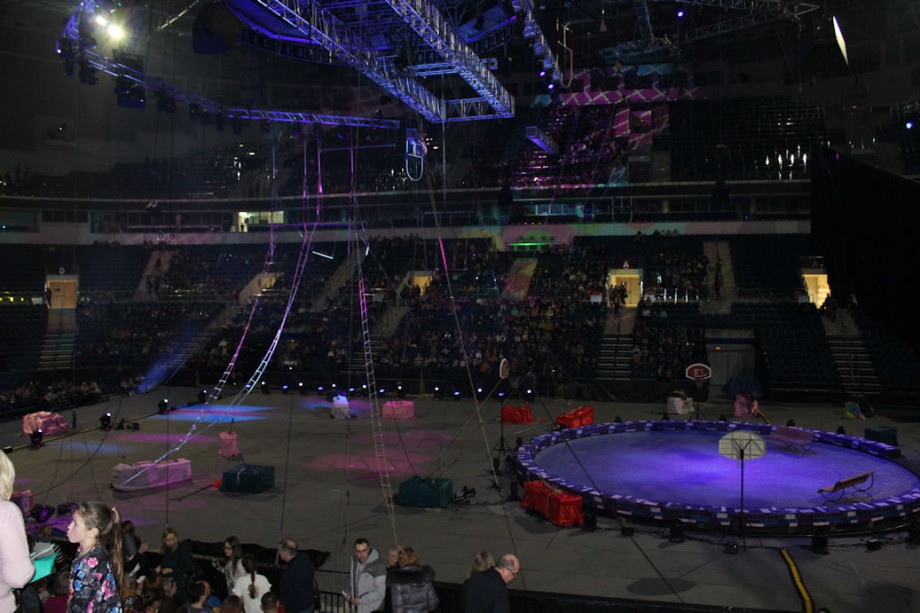 Цирк  Конструктор   г. Минск  Минск-Арена  27 декабря 2015 
