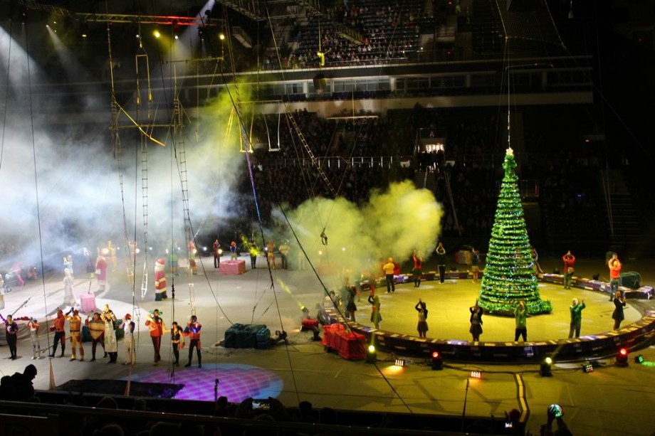 Цирк  Конструктор   г. Минск  Минск-Арена  27 декабря 2015 