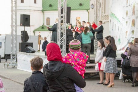  Пасхалица на соборной  BR 5 мая 2016 в центре Минска