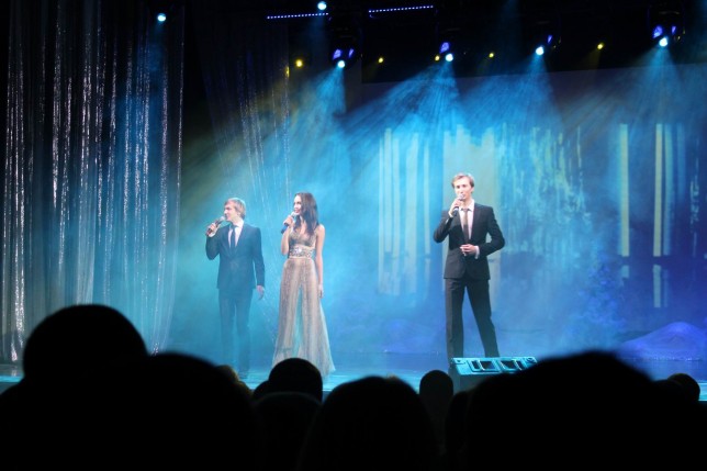 Эстрадная шоу-программа  Снежная LOVE STORY 