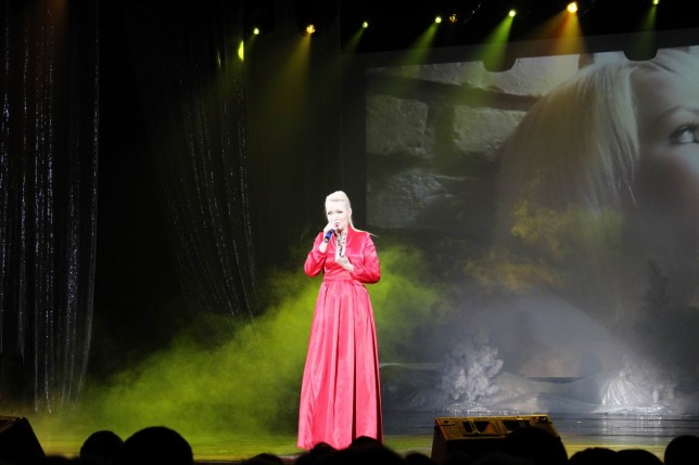 Эстрадная шоу-программа  Снежная LOVE STORY 