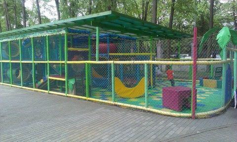  Детский лабиринт  в парке Горького  г. Минск 21 мая 2016 