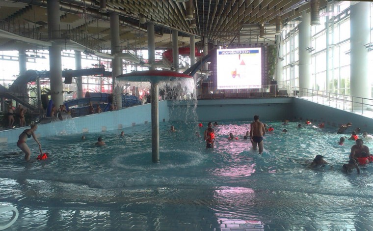  Волновой бассейн  в  Аквапарке Лебяжий  2 июля 2016
г. Минск  проспект Победителей  120