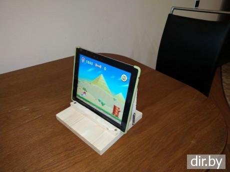 Делаем сами из дерева подставку для планшета