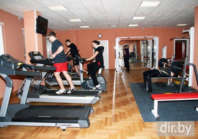 Занятия в тренажерном зале.<BR> Место:  Ледовый Дворец  г. Барановичи