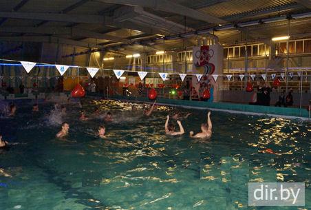 Плавание в бассейне.<BR> Место:  Физкультурно-оздоровительный комплекс  Надежда   г. Речица