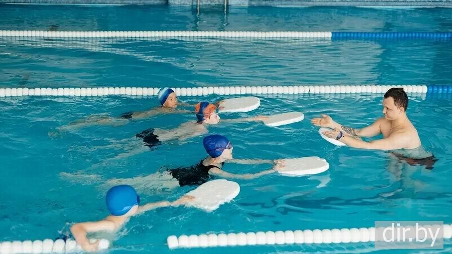 Обучение плаванию (детей и взрослых).<BR> Место:  Спортивный комплекс ПолесГУ  г. Пинск