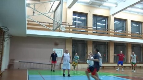 Играем в баскетбол, футбол, волейбол <BR>(Дворец культуры железнодорожников , г. Минск , ул. Чкалова, 7)