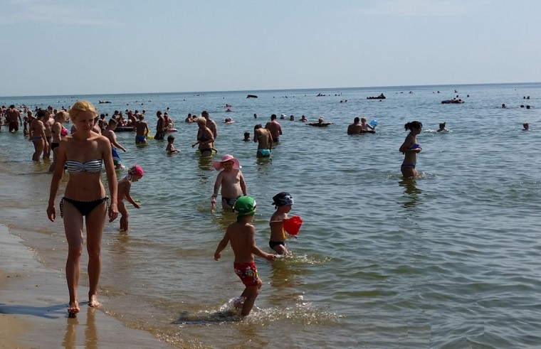  Пляж  возле пансионата  Сказка   утром в 10:46  6 июля 2015  BR Затока  Одесская область  Украина